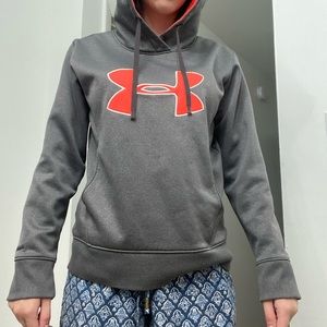 Under Armour sweatshirt